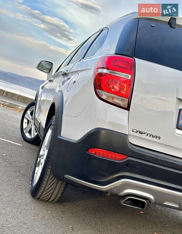 Внедорожник / Кроссовер Chevrolet Captiva 2014 в Бурштыне