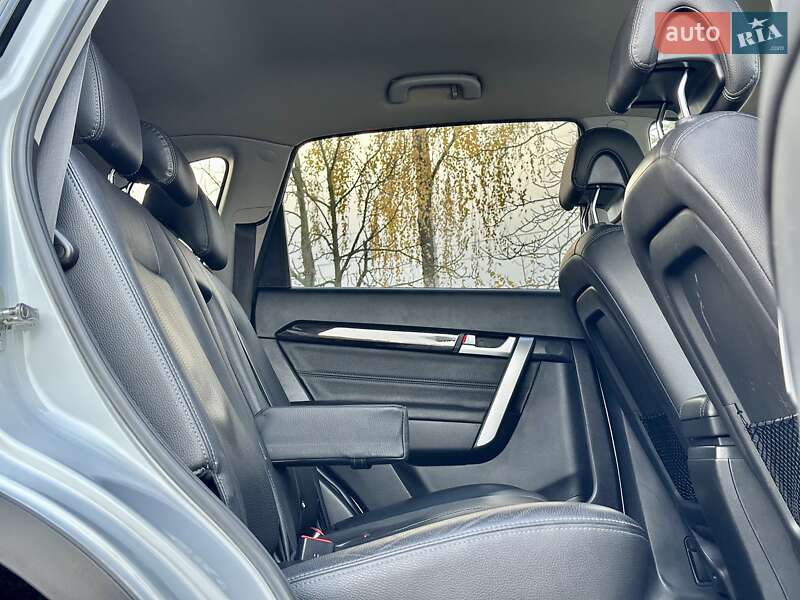 Внедорожник / Кроссовер Chevrolet Captiva 2014 в Бурштыне