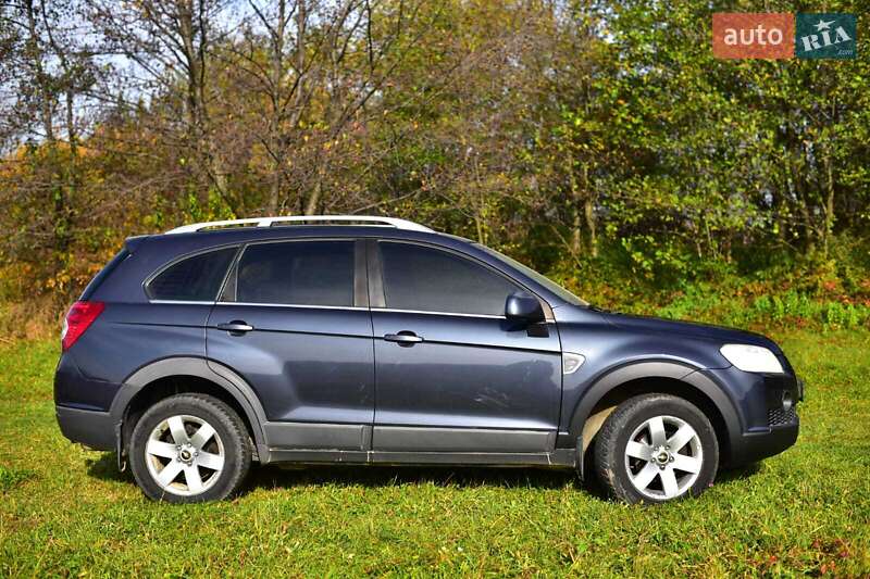 Внедорожник / Кроссовер Chevrolet Captiva 2008 в Вижнице