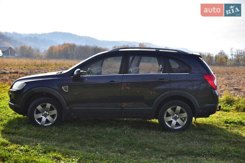 Внедорожник / Кроссовер Chevrolet Captiva 2008 в Вижнице