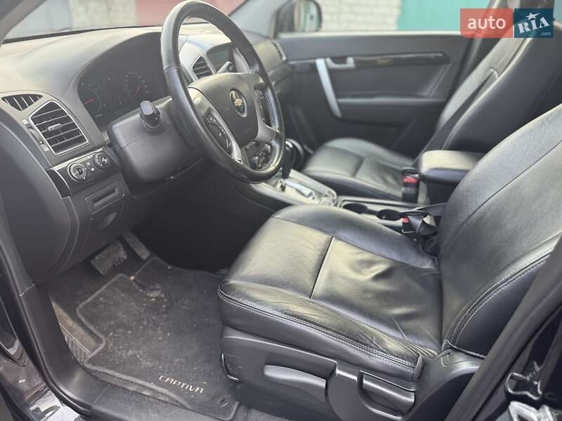 Позашляховик / Кросовер Chevrolet Captiva 2011 в Миколаєві фото 9 Позашляховик / Кросовер Chevrolet Captiva 2011 в Миколаєві