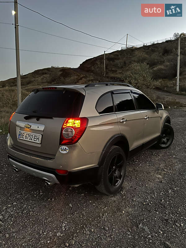 Внедорожник / Кроссовер Chevrolet Captiva 2008 в Одессе фото 4 Внедорожник / Кроссовер Chevrolet Captiva 2008 в Одессе