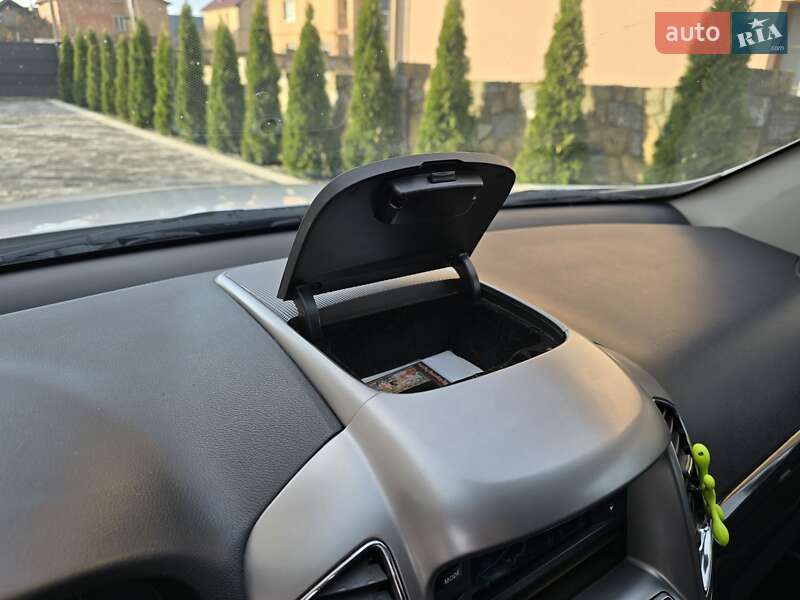 Позашляховик / Кросовер Chevrolet Captiva 2013 в Івано-Франківську фото 25 Позашляховик / Кросовер Chevrolet Captiva 2013 в Івано-Франківську