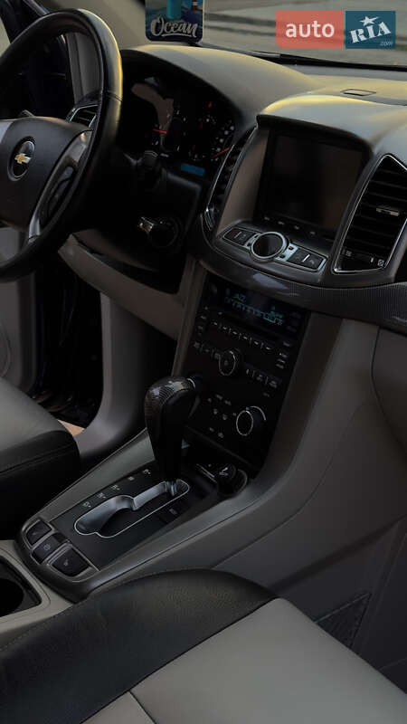 Внедорожник / Кроссовер Chevrolet Captiva 2012 в Стрые