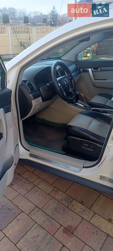 Внедорожник / Кроссовер Chevrolet Captiva 2011 в Луцке фото 17 Внедорожник / Кроссовер Chevrolet Captiva 2011 в Луцке