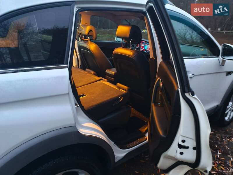 Внедорожник / Кроссовер Chevrolet Captiva 2013 в Смеле фото 3 Внедорожник / Кроссовер Chevrolet Captiva 2013 в Смеле