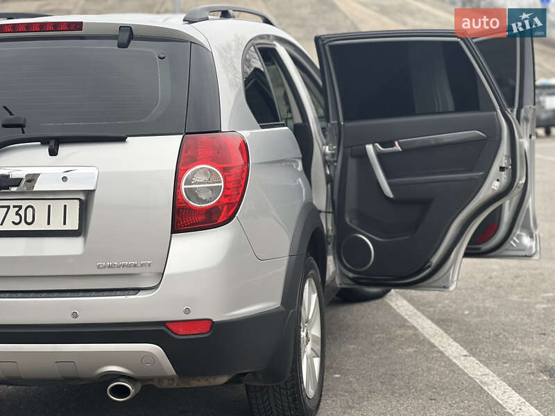 Внедорожник / Кроссовер Chevrolet Captiva 2007 в Киеве