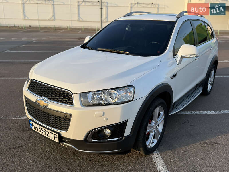 Позашляховик / Кросовер Chevrolet Captiva 2015 в Одесі