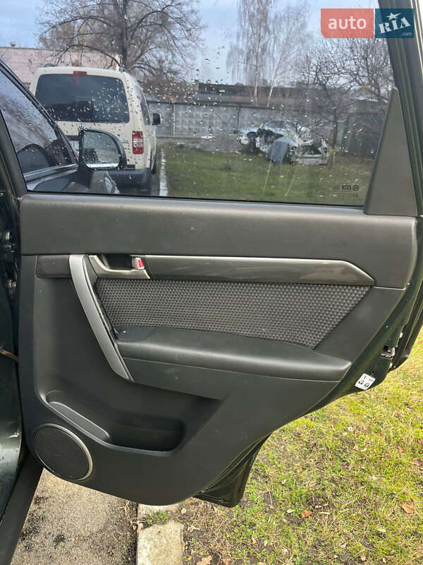 Внедорожник / Кроссовер Chevrolet Captiva 2008 в Чернигове фото 5 Внедорожник / Кроссовер Chevrolet Captiva 2008 в Чернигове