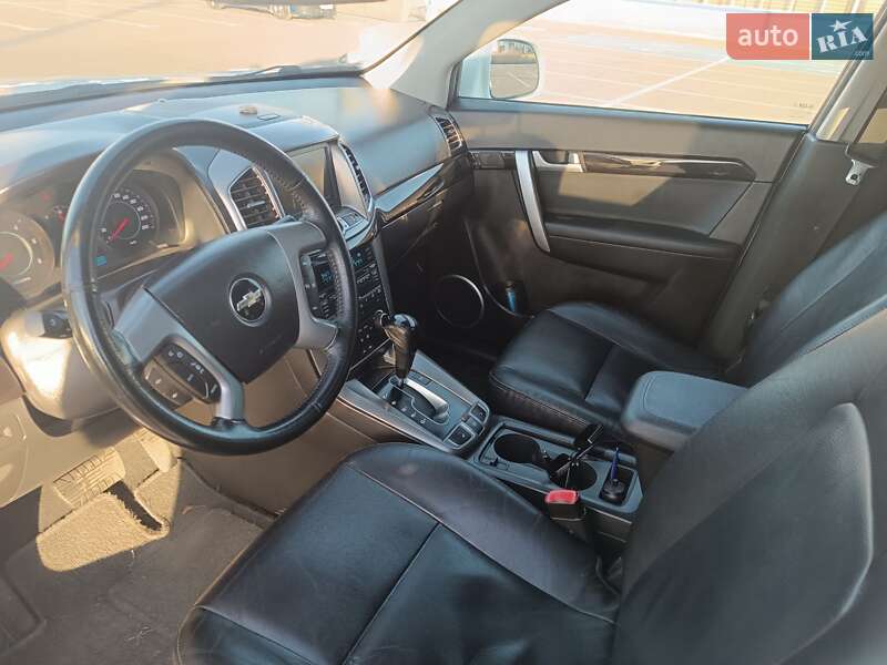 Внедорожник / Кроссовер Chevrolet Captiva 2012 в Луцке фото 14 Внедорожник / Кроссовер Chevrolet Captiva 2012 в Луцке