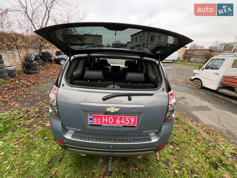 Внедорожник / Кроссовер Chevrolet Captiva 2012 в Луцке