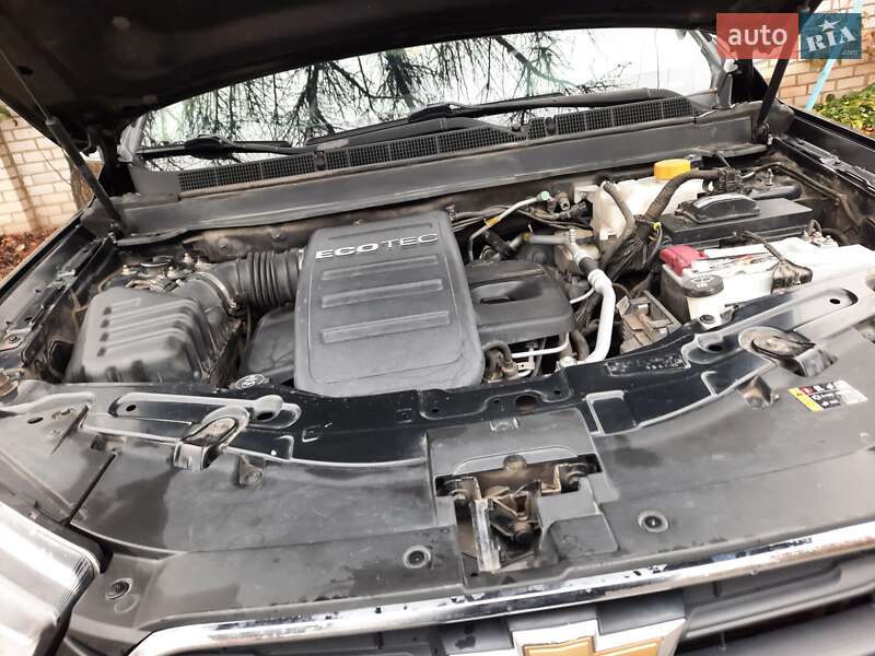 Внедорожник / Кроссовер Chevrolet Captiva 2016 в Херсоне