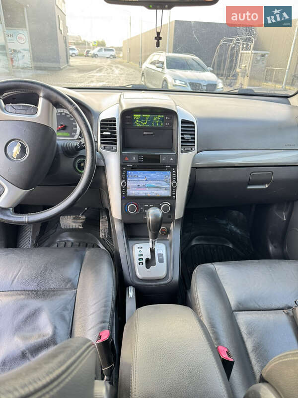 Внедорожник / Кроссовер Chevrolet Captiva 2008 в Львове