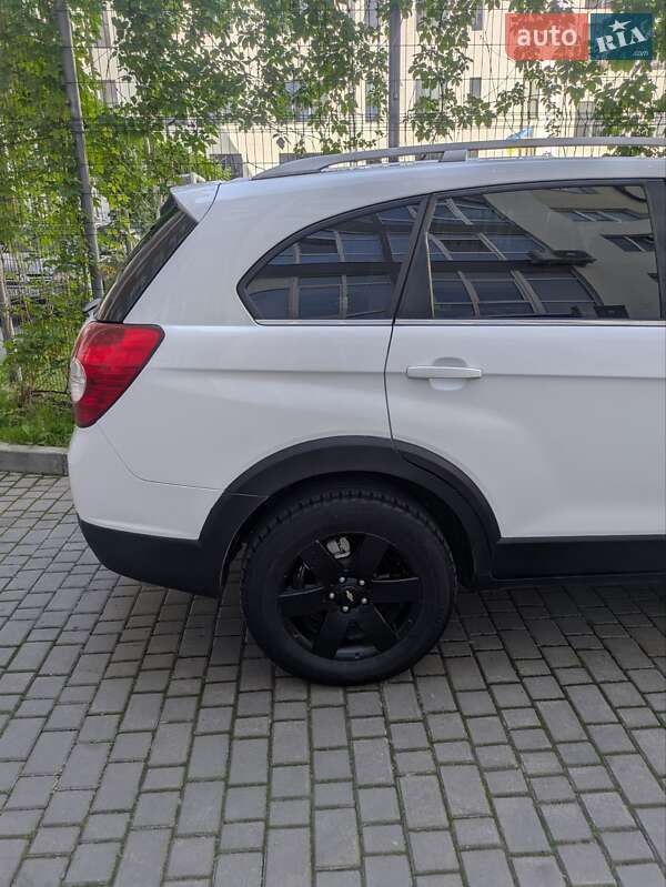 Внедорожник / Кроссовер Chevrolet Captiva 2012 в Ивано-Франковске