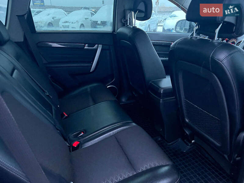 Позашляховик / Кросовер Chevrolet Captiva 2014 в Львові