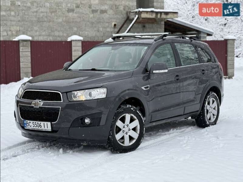 Позашляховик / Кросовер Chevrolet Captiva 2012 в Турці