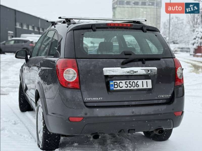 Позашляховик / Кросовер Chevrolet Captiva 2012 в Турці