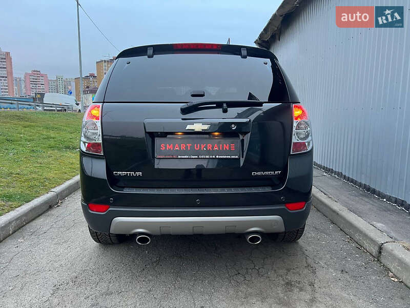 Внедорожник / Кроссовер Chevrolet Captiva 2011 в Киеве