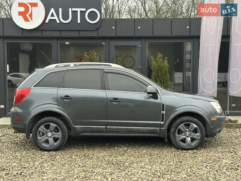 Позашляховик / Кросовер Chevrolet Captiva 2013 в Львові