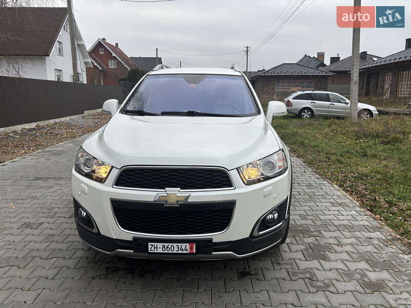Внедорожник / Кроссовер Chevrolet Captiva 2013 в Луцке