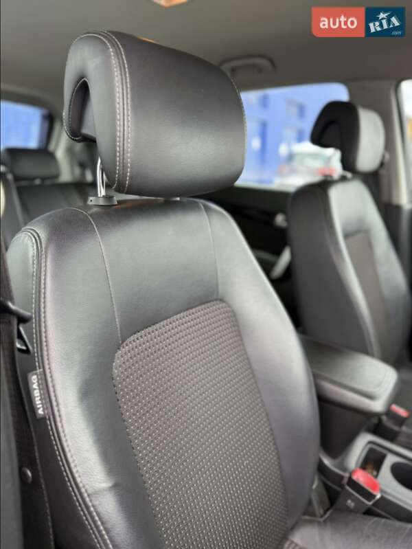 Внедорожник / Кроссовер Chevrolet Captiva 2012 в Самборе фото 26 Внедорожник / Кроссовер Chevrolet Captiva 2012 в Самборе