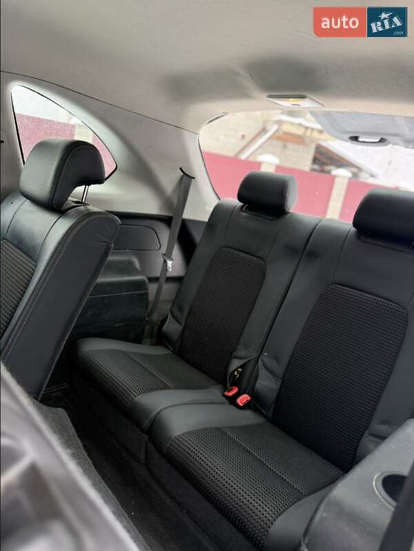 Внедорожник / Кроссовер Chevrolet Captiva 2012 в Самборе фото 30 Внедорожник / Кроссовер Chevrolet Captiva 2012 в Самборе