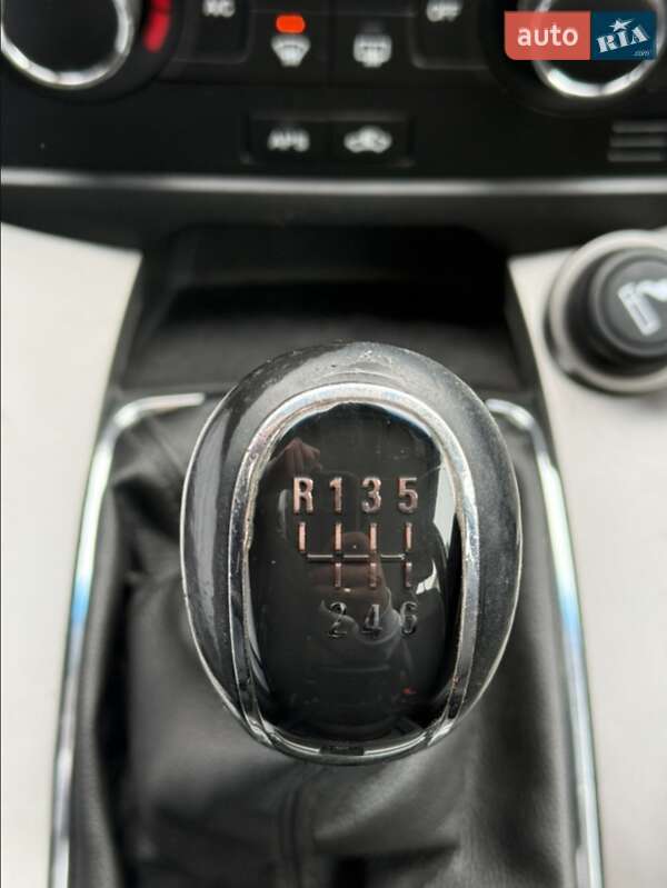 Внедорожник / Кроссовер Chevrolet Captiva 2012 в Самборе фото 36 Внедорожник / Кроссовер Chevrolet Captiva 2012 в Самборе