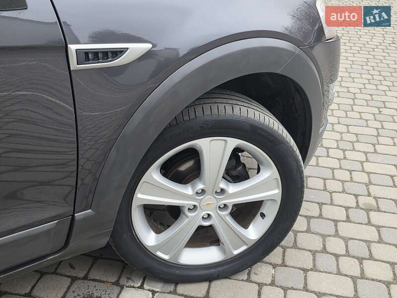 Внедорожник / Кроссовер Chevrolet Captiva 2012 в Ивано-Франковске