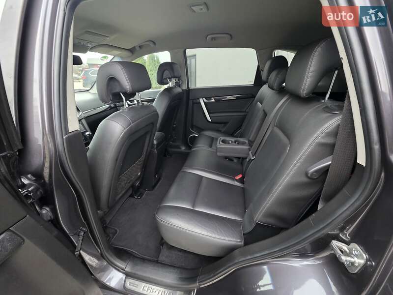 Внедорожник / Кроссовер Chevrolet Captiva 2012 в Ивано-Франковске