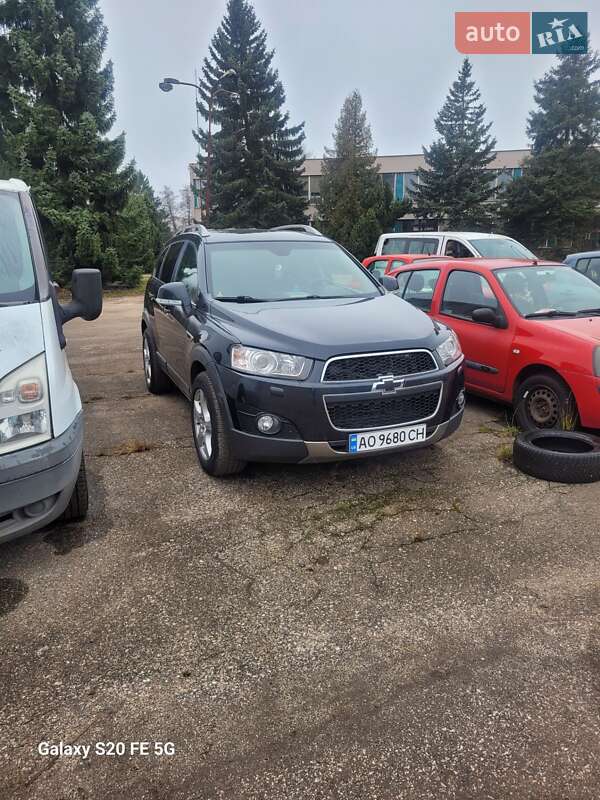 Внедорожник / Кроссовер Chevrolet Captiva 2011 в Ужгороде фото 5 Внедорожник / Кроссовер Chevrolet Captiva 2011 в Ужгороде