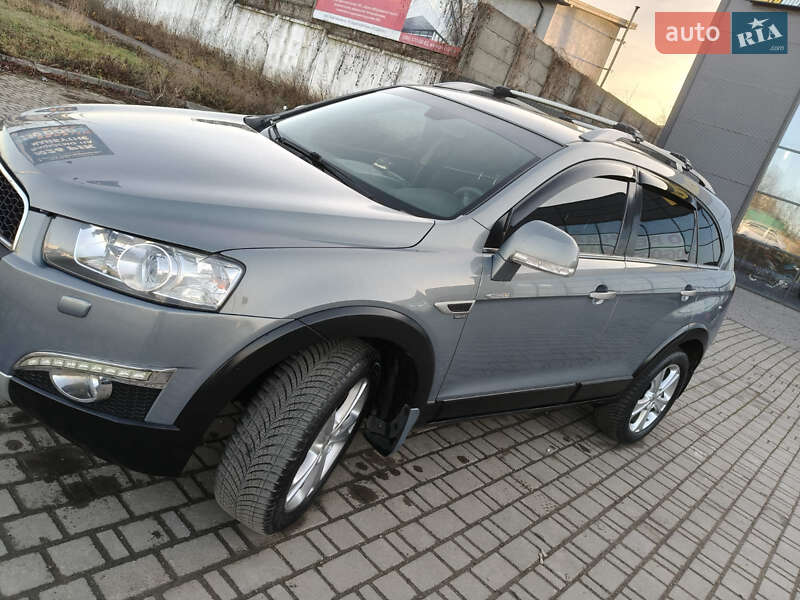 Внедорожник / Кроссовер Chevrolet Captiva 2011 в Ивано-Франковске
