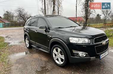 Внедорожник / Кроссовер Chevrolet Captiva 2012 в Житомире