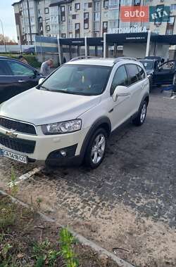 Позашляховик / Кросовер Chevrolet Captiva 2011 в Києві