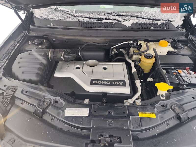 Позашляховик / Кросовер Chevrolet Captiva 2010 в Житомирі