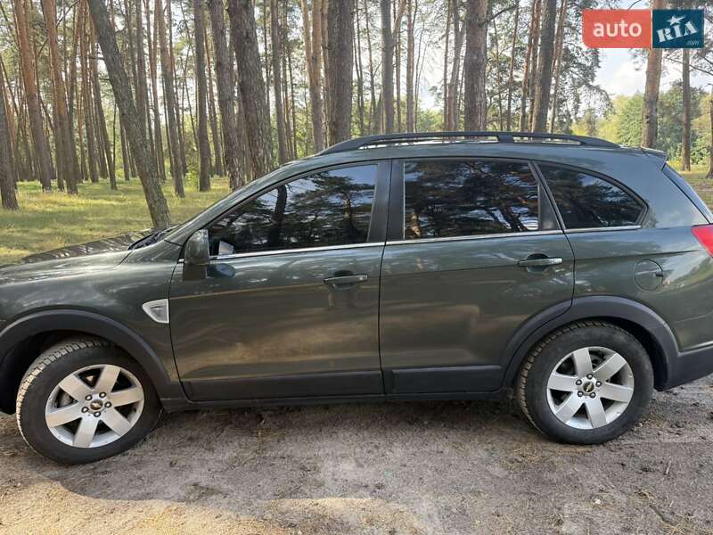 Позашляховик / Кросовер Chevrolet Captiva 2008 в Сумах