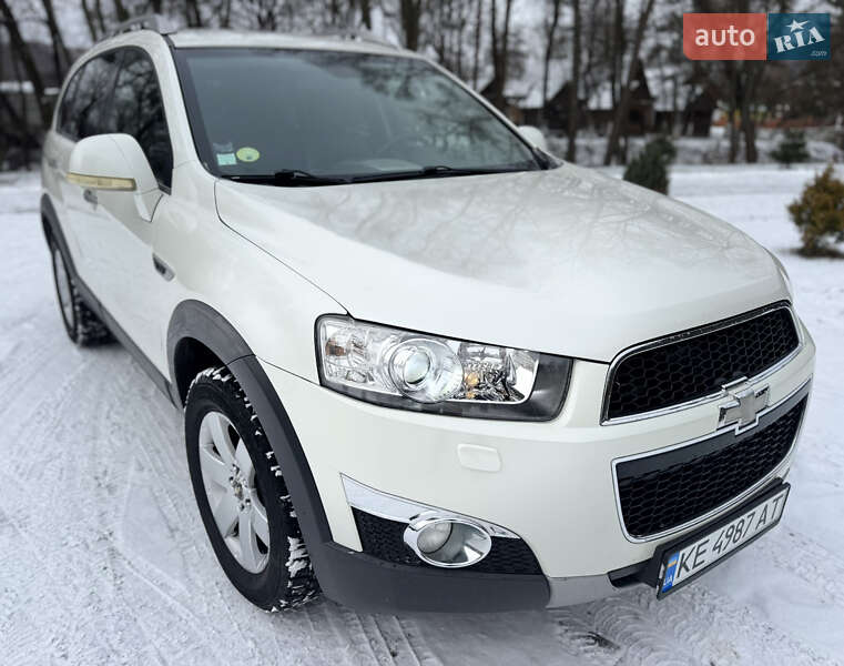 Внедорожник / Кроссовер Chevrolet Captiva 2012 в Сваляве