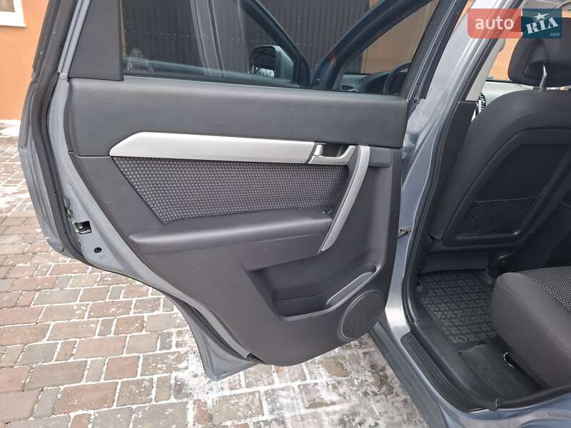 Внедорожник / Кроссовер Chevrolet Captiva 2012 в Ивано-Франковске