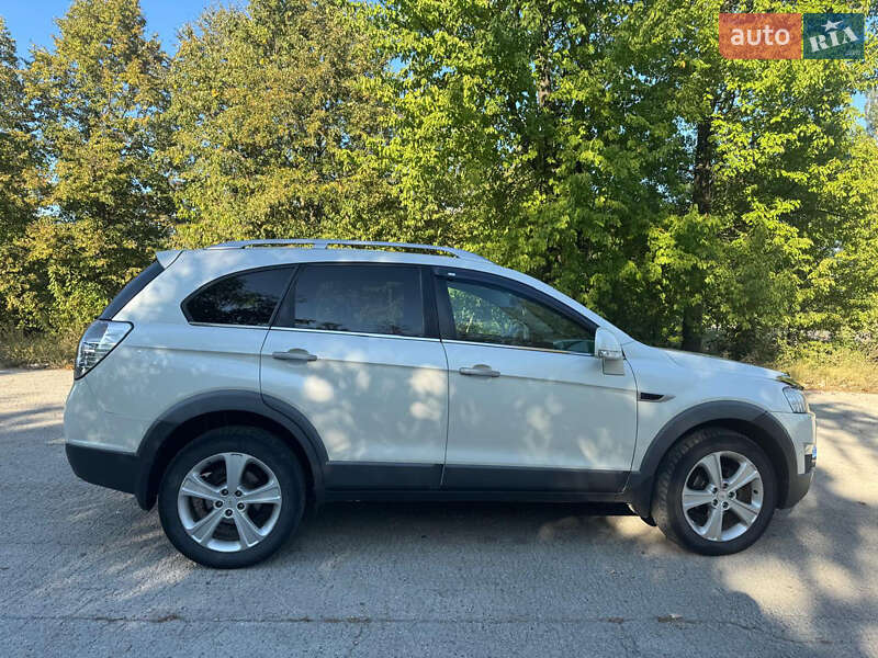 Внедорожник / Кроссовер Chevrolet Captiva 2012 в Кельменцах
