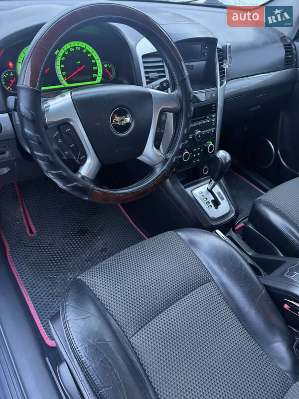 Внедорожник / Кроссовер Chevrolet Captiva 2008 в Калуше
