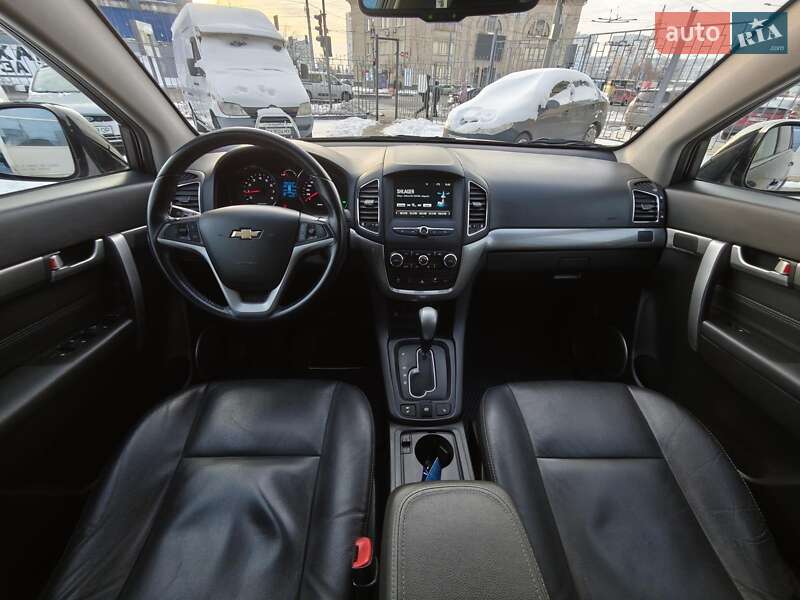 Внедорожник / Кроссовер Chevrolet Captiva 2017 в Харькове