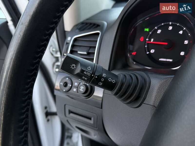 Внедорожник / Кроссовер Chevrolet Captiva 2013 в Трускавце фото 72 Внедорожник / Кроссовер Chevrolet Captiva 2013 в Трускавце