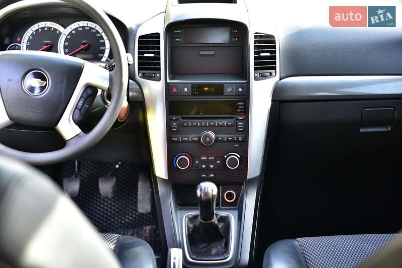 Внедорожник / Кроссовер Chevrolet Captiva 2008 в Вижнице