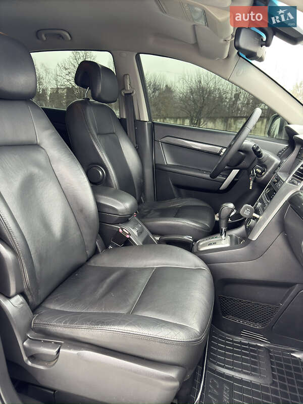 Внедорожник / Кроссовер Chevrolet Captiva 2008 в Умани