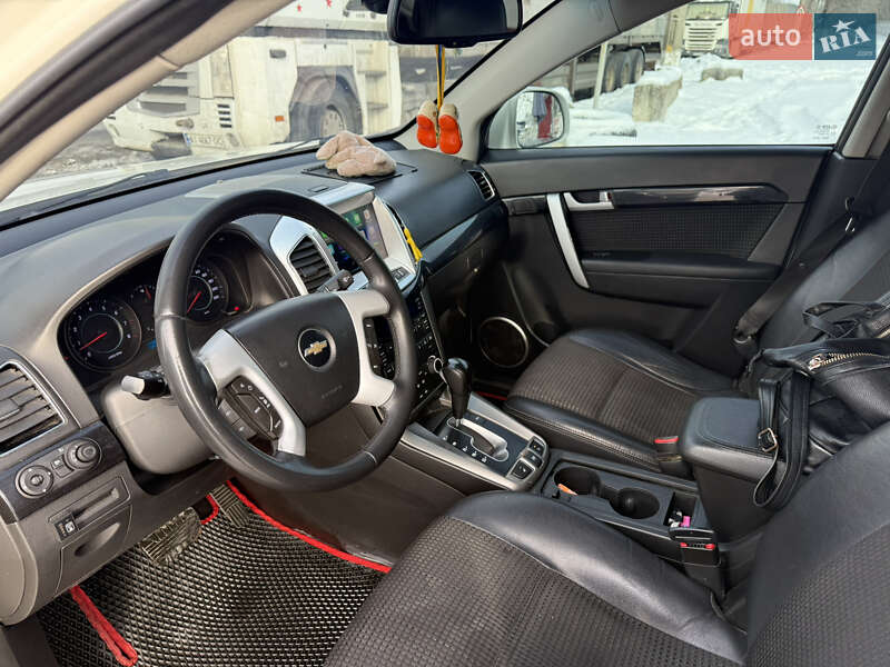 Внедорожник / Кроссовер Chevrolet Captiva 2012 в Броварах