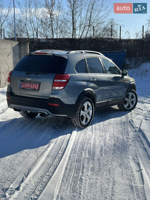 Внедорожник / Кроссовер Chevrolet Captiva 2013 в Хмельницком фото 4 Внедорожник / Кроссовер Chevrolet Captiva 2013 в Хмельницком