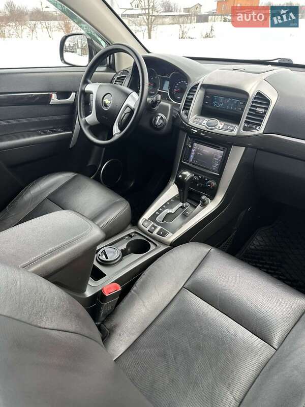 Внедорожник / Кроссовер Chevrolet Captiva 2013 в Ивано-Франковске