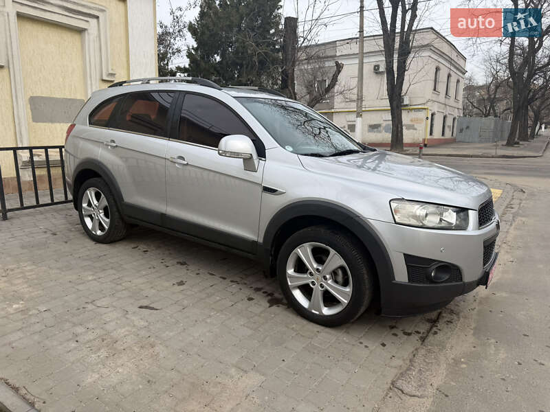 Позашляховик / Кросовер Chevrolet Captiva 2012 в Одесі фото 7 Позашляховик / Кросовер Chevrolet Captiva 2012 в Одесі