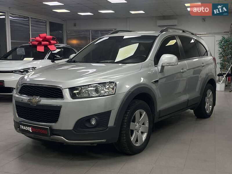Внедорожник / Кроссовер Chevrolet Captiva 2014 в Киеве