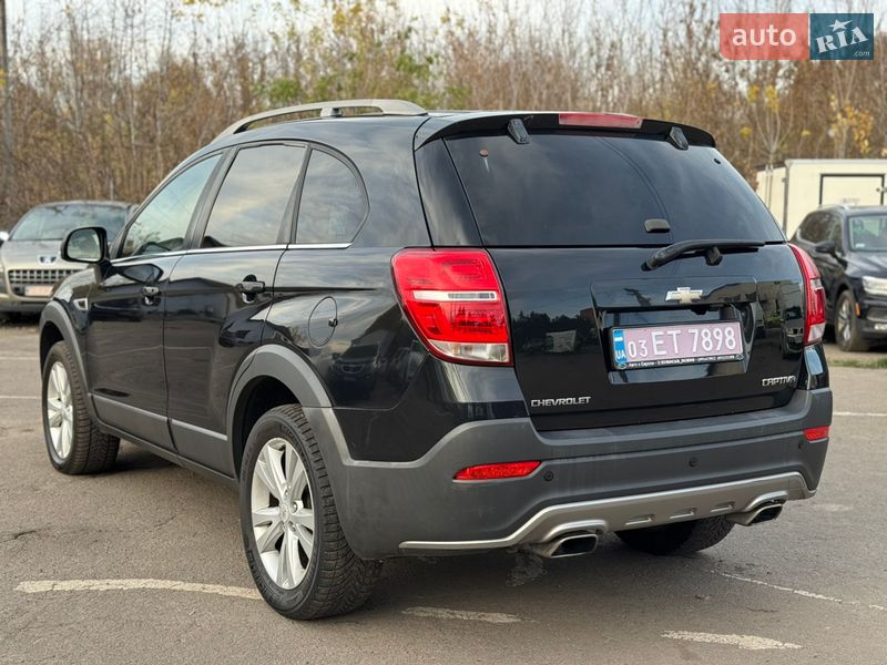 Внедорожник / Кроссовер Chevrolet Captiva 2013 в Дубно
