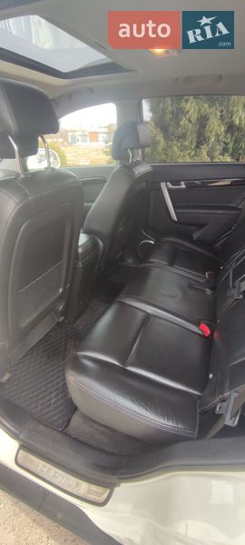 Внедорожник / Кроссовер Chevrolet Captiva 2011 в Калиновке